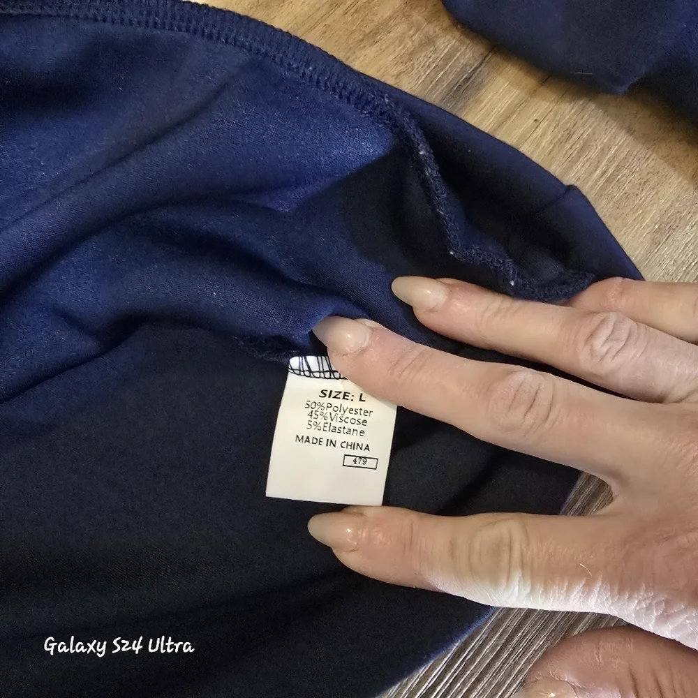 Womens Pants Set With Navy Zip Up Top And Pants To Match Size Large